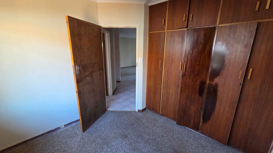 2 Bedroom Property for Sale in Pellissier Free State